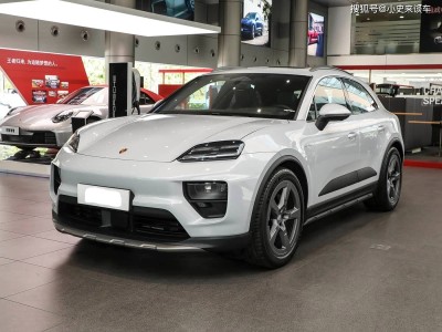 2026款保时捷Macan EV焕新登场！融合赛道基因与电动科技，续航最长超700公里