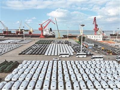2025年前9月新能源汽车产销破千万 汽车产业新动能加速释放