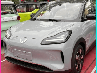 五菱缤果PLUS来袭！8万内纯电小车，空间智能双在线，直面比亚迪海鸥