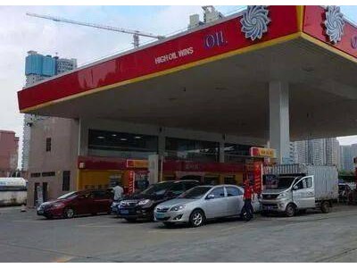 仪表盘续航“虚高”引热议：表显800实跑600，油耗数据咋参考才靠谱？