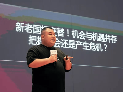 极酷电动机车亮相南京展，以极致性能开启两轮电动年轻消费新篇章