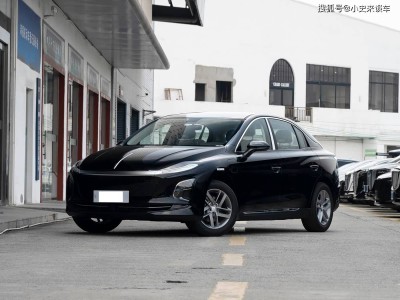 2025款红旗E-QM5焕新登场！8.98万起售，大空间高配置，换电设计更便捷