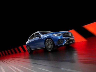 新款GLC AMG 43 4MATIC登场，2.0T轻混配9AT，421马力实力非凡