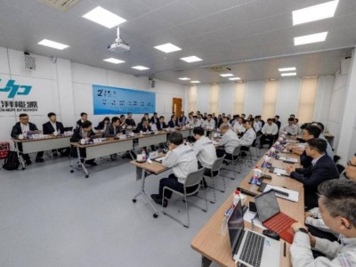 邦邦汽服与优湃能源携手,汽车零部件循环及新能源技术中心启航共促绿色发展