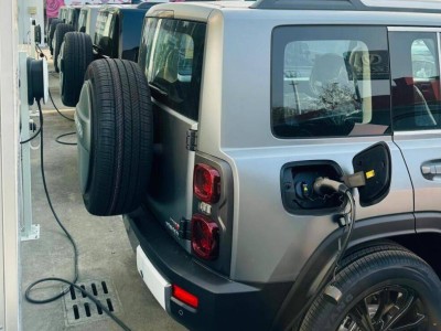 插电式混动SUV市场崛起:比亚迪领衔,多品牌竞逐销量新高峰