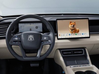 工业奇迹再升级!2026款秦L DM-i上市,续航油耗双优,智能座舱解锁新体验