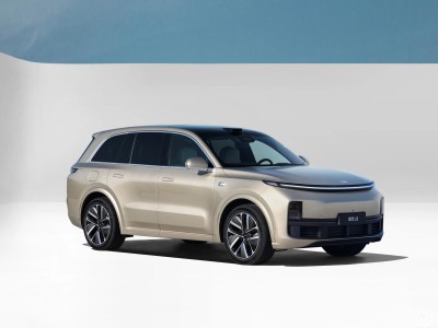 30万级6座SUV新角逐:2026款腾势N8L与理想L8,谁更合家庭心意?