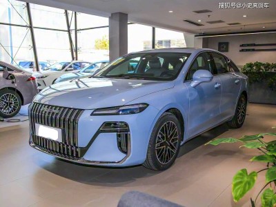 荣威M7 DMH登场！近5米车长配豪华内饰，插混动力续航160Km，限时8.58万起