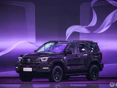 全新坦克400上市:以潮酷之姿,开启全场景越野生活新篇章