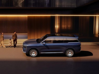 上汽旗舰智己LS9来袭,硬核科技与创新加持,重塑大六座SUV价值