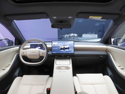 东风日产N6内饰揭晓：配置丰富 11月13日预售 纯电续航超150km