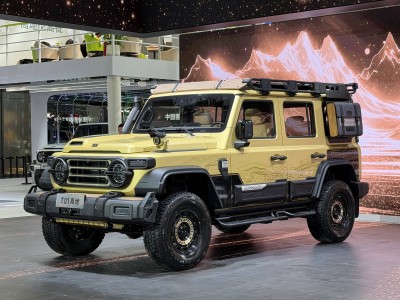 2025广州车展启幕 212 T01高地版上市 硬派越野配置升级售价20.58万