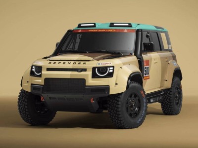 路虎Dakar D7X-R：专为达喀尔拉力赛打造，量产组身份即将出征