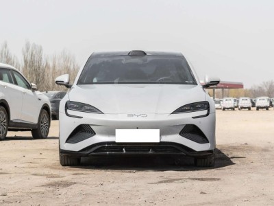 20多万预算选纯电家轿？比亚迪海豹与阿维塔06，谁才是你的心头好？