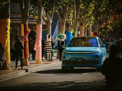 理想汽车跨界入局AI眼镜：是生态闭环的远谋，还是跨界冒险的抉择？