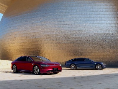 鸿蒙智行享界S9开启交付，多版本交付时间明确黑曜套件12月下旬到