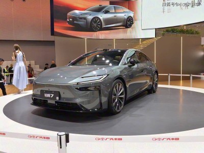 广汽丰田铂智7来袭，豪华新三件加持，重塑合资纯电豪华新标杆