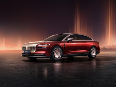 岚图追光L 12月10日登场 华为智驾+多项黑科技配置引期待