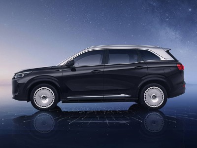 第三代蓝电E5 PLUS上市：230km纯电续航+智能四驱 限时换新价11.98万起