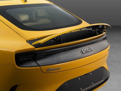 smart精灵6号申报图亮相,轿跑设计配激光雷达,与小米SU7竞争加剧