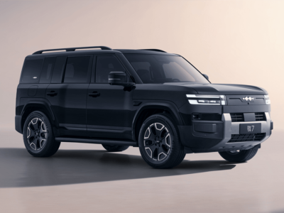 新能源车越做越大还降价？三大因素推动，车企各展绝技抢市场