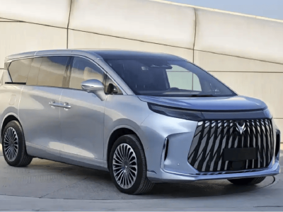 极狐全新大型MPV申报信息曝光 增程动力配7座 2026年二季度上市