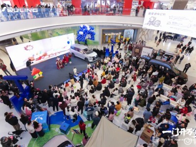 五菱星光730：真大七座加一车三动力，打造家庭出行新优选