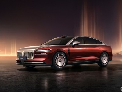 岚图追光L来袭：35万级豪华车市，华系与BBA格局生变？