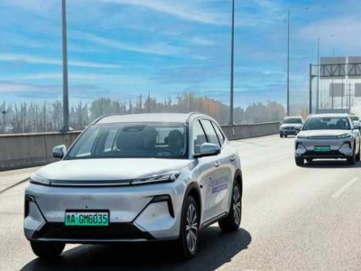 从交车仪式看2026款吉利银河星舰7 EM-i:以真诚产品力赢市场青睐