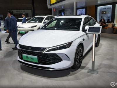 10 - 15万预算选插混轿车?吉利银河A7与比亚迪秦L DM-i谁更优