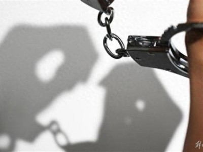 沪漂合租陷阱：男子借室友梦游设局 6次骗钱终被判刑