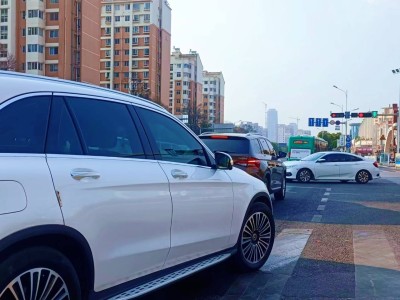 电动车与油车提速大比拼:前段后段谁更猛,哪种快感更戳你心?