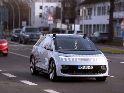 大众德国测试无方向盘自动驾驶新车型Gen.Urban1 聚焦用户体验与信任建立