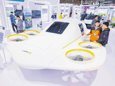 湖北汽车产业“向新”突围：新能源崛起，智能竞速抢占未来高地