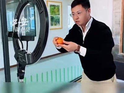 山东威海村支书卖谷物小米遭小米法务投诉,下架视频喊话:望打开格局给条活路