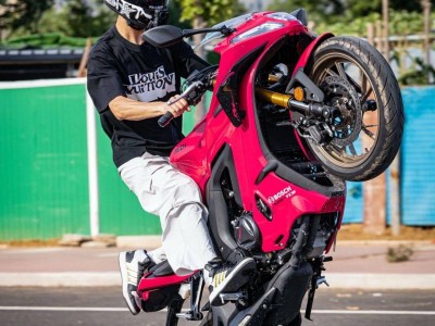 杰迪K333赤焰红动力足操控灵,但安全骑行才是年轻骑士的“真酷”法则