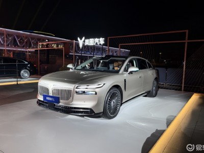 岚图追光L:华为ADS4加持,低油耗大空间,是宝藏好车还是小众之选?