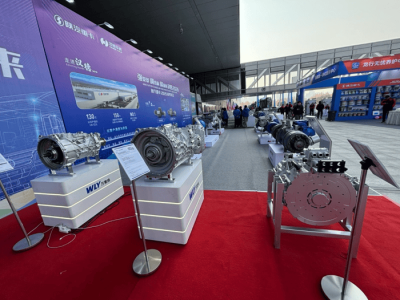 万里扬三款产品连续亮相陕汽年会,凭技术、适配与成本优势“破局”