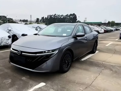 新轩逸明年首发亮相!外观大改似电车,1.6L动力稳定,月销实力强劲