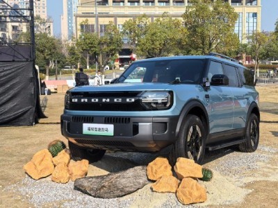 福特智趣烈马12月19日上市，22.98万起售，增程纯电双版本解锁多元生活