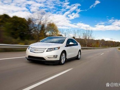 换机油别只盯公里数!仪表盘“机油信号”+新规教你科学保养