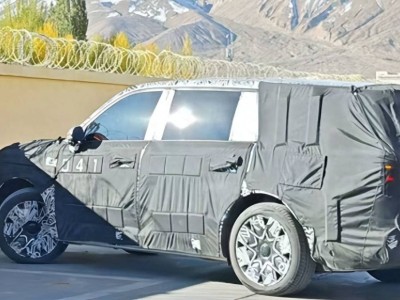 小米YU9帕米尔高原测试曝光：5.3米全尺寸增程SUV，或搅动高端新能源市场