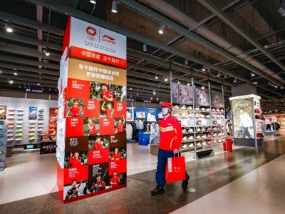 京东时尚秒送2025年爆发式增长 商家入驻超千家 节日消费活力足