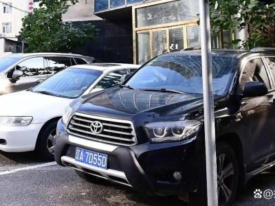 自动挡坡起总溜车？掌握这些技巧，轻松起步不伤车！