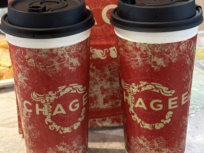 霸王茶姬“提神”引争议:咖啡因超量成负担,健康告知待完善