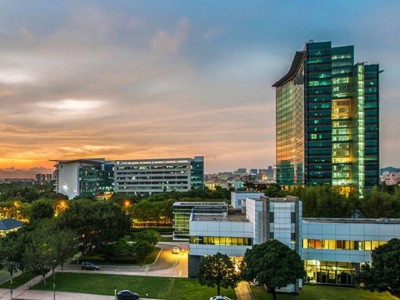 “外行”郭士纳力挽狂澜救IBM，其管理理念助力任正非引领华为走向世界