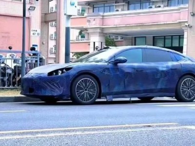 方程豹疑似首款轿车谍照流出 或命名“镁9” 2026年发布引期待