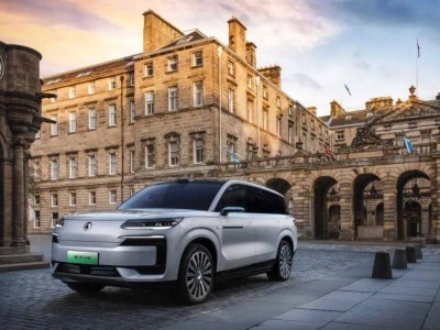 腾势N9爆胎测试大显身手，易三方技术重塑旗舰SUV安全新标杆