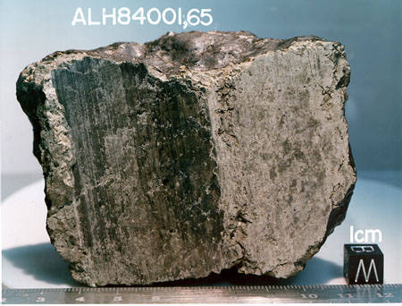 ALH84001斜辉无球粒火星陨石