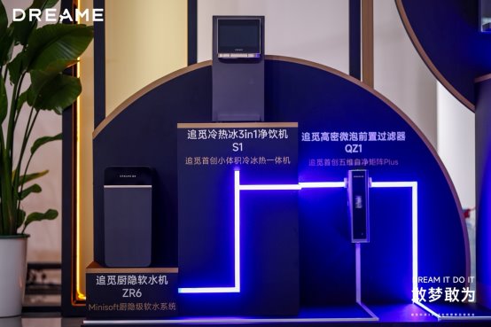 电脑显示屏
AI 生成的内容可能不正确。